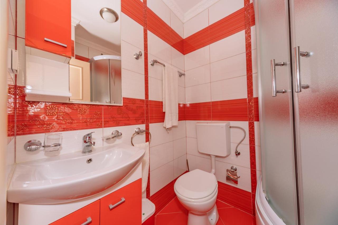 Ani Apartmani Dobra Voda Exterior foto