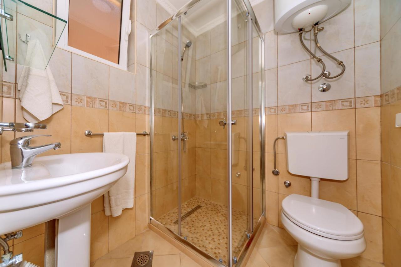 Ani Apartmani Dobra Voda Exterior foto
